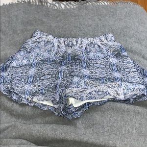 BCBG blue flowy shorts